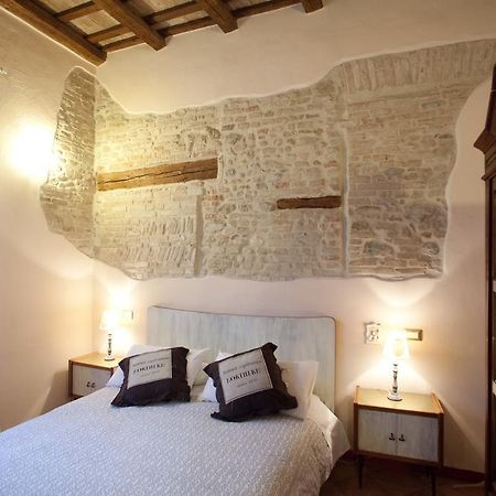 Relais B&B Corte Dei Turchi Longiano Szoba fotó