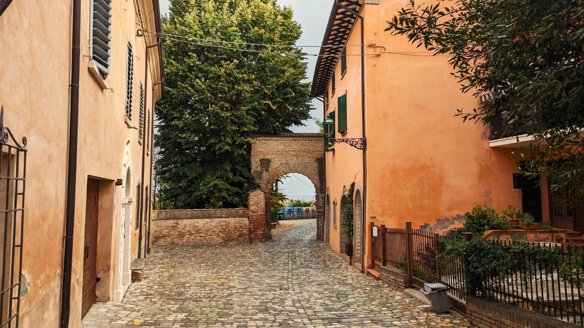 Relais B&B Corte Dei Turchi Longiano Kültér fotó