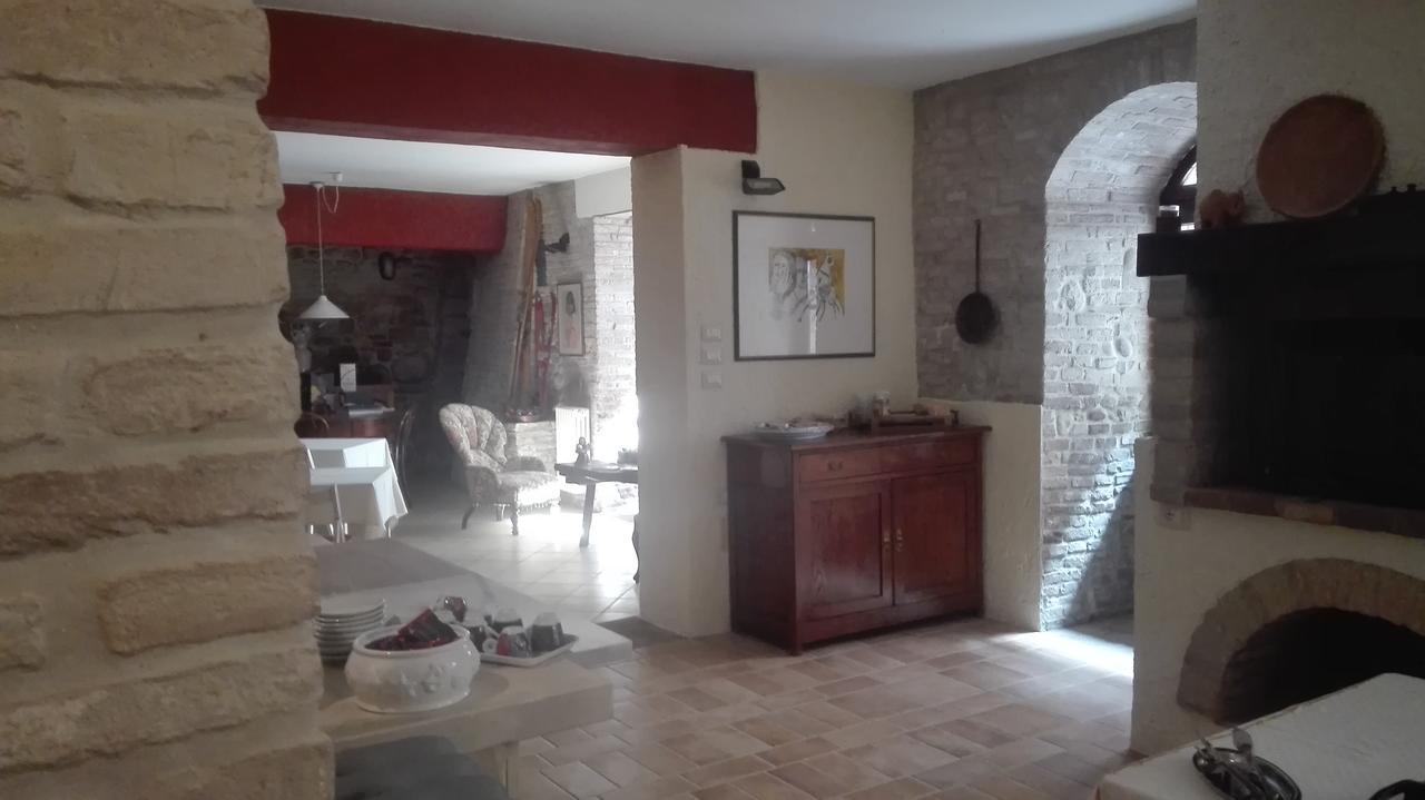 Relais B&B Corte Dei Turchi Longiano Kültér fotó